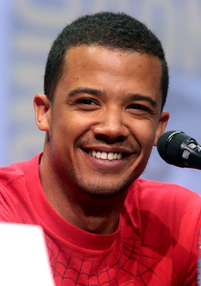 Jacob Anderson Height, Age, Body Measurements, Wiki