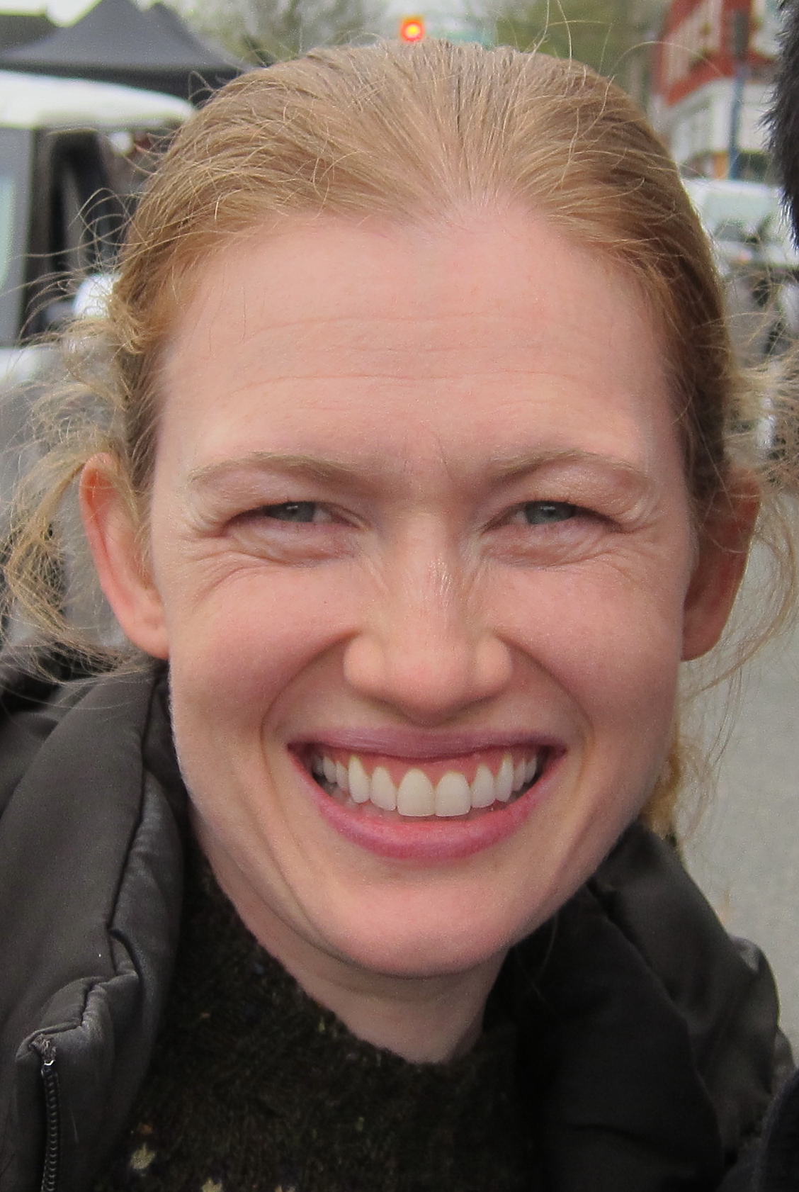 Mireille Enos Height, Age, Body Measurements, Wiki